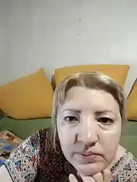 Snapshot of stefanyharper16 chatting on November 4, 7:28 pm stefanyharper16 online show from November 4, 7:28 pm