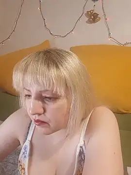 stefanyharper16 online show from January 14, 11:52 pm