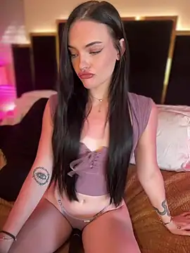 KarissaChantelle online show from March 24, 4:18 pm