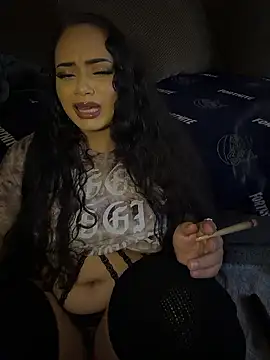 CarmelaAnthony online show from January 11, 1:40 pm