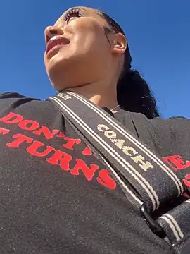 CarmelaAnthony online show from March 6, 5:19 pm