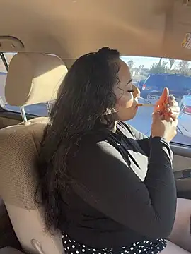 Snapshot of CarmelaAnthony chatting on December 2, 4:09 pm CarmelaAnthony online show from December 2, 4:09 pm