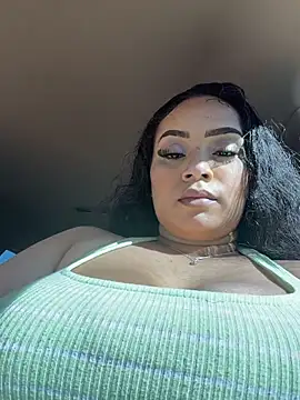 CarmelaAnthony online show from March 1, 5:46 pm