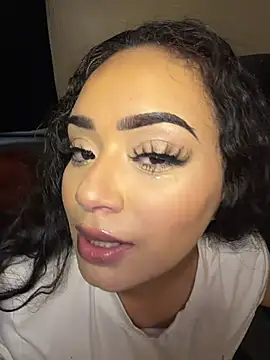 Snapshot of CarmelaAnthony chatting on November 29, 3:34 pm CarmelaAnthony online show from November 29, 3:34 pm