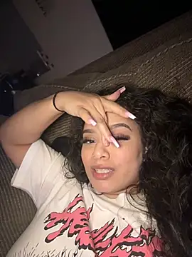 Snapshot of CarmelaAnthony chatting on February 1, 1:41 pm CarmelaAnthony online show from February 1, 1:41 pm