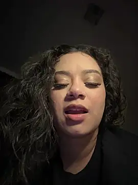 Snapshot of CarmelaAnthony chatting on March 19, 10:11 am CarmelaAnthony online show from March 19, 10:11 am