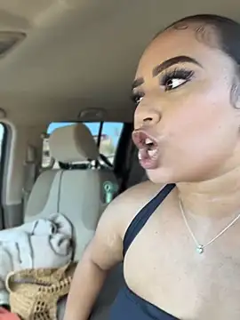 Snapshot of CarmelaAnthony chatting on July 20, 8:33 pm CarmelaAnthony online show from July 20, 8:33 pm