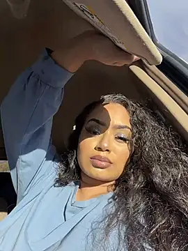 Snapshot of CarmelaAnthony chatting on December 3, 4:17 pm CarmelaAnthony online show from December 3, 4:17 pm