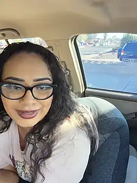 Snapshot of CarmelaAnthony chatting on November 13, 4:33 pm CarmelaAnthony online show from November 13, 4:33 pm