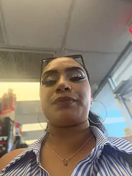 Snapshot of CarmelaAnthony chatting on July 7, 7:17 pm CarmelaAnthony online show from July 7, 7:17 pm