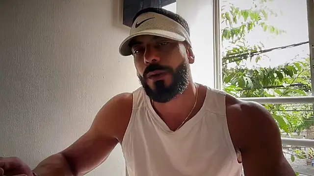 Snapshot of romeolovedark chatting on July 9, 5:34 pm romeolovedark online show from July 9, 5:34 pm