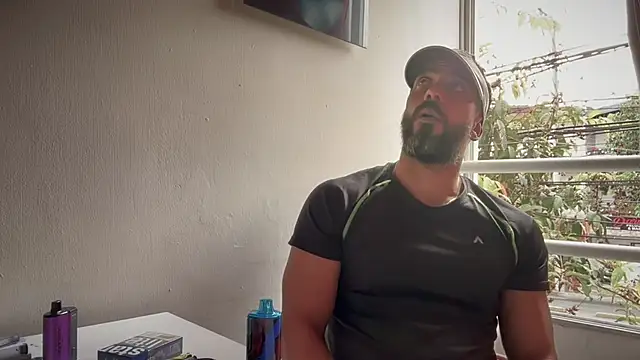 romeolovedark online show from December 16, 9:41 pm