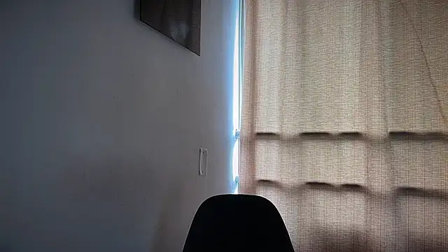 Snapshot of romeolovedark chatting on June 3, 4:44 pm romeolovedark online show from June 3, 4:44 pm