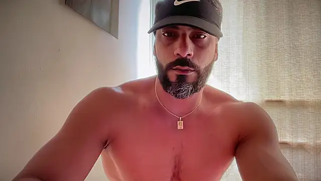 romeolovedark online show from March 1, 5:35 pm