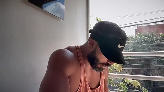 romeolovedark online show from January 9, 4:03 pm