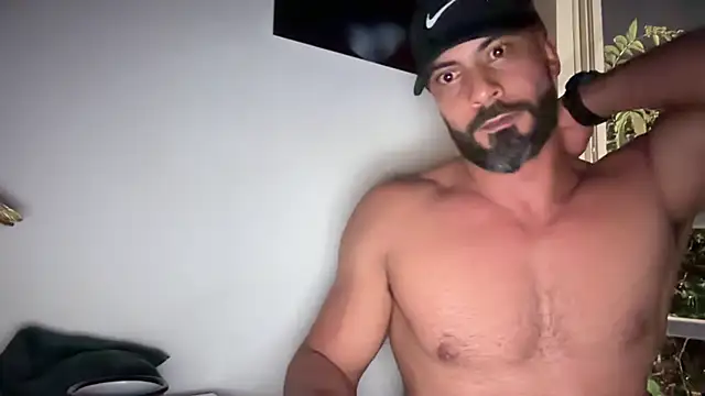 romeolovedark online show from October 16, 4:54 am