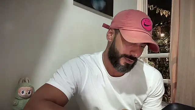 romeolovedark online show from December 22, 3:17 am