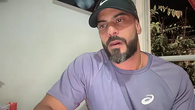 romeolovedark online show from October 28, 3:07 am