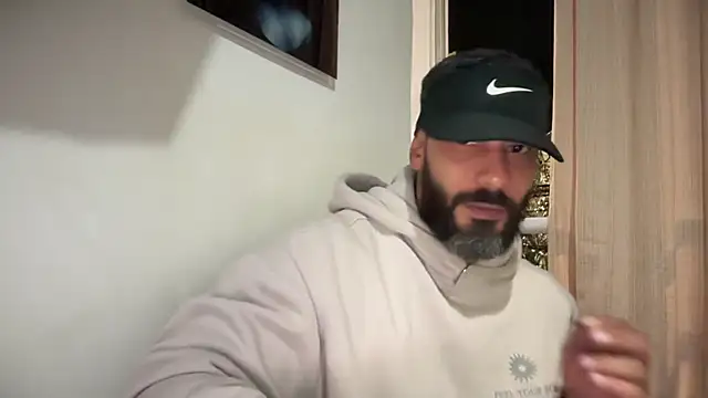 romeolovedark online show from January 9, 3:24 am