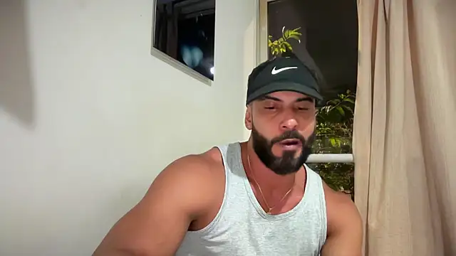 romeolovedark online show from April 12, 4:16 am