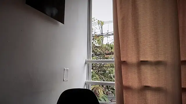 romeolovedark online show from January 10, 6:14 pm