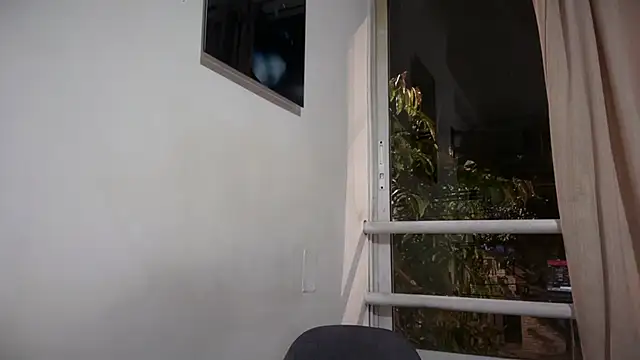 romeolovedark online show from February 13, 3:28 am