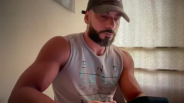 romeolovedark online show from March 12, 5:17 pm