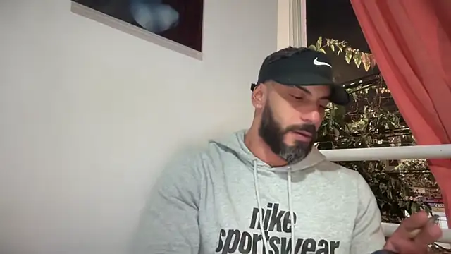 romeolovedark online show from October 10, 1:17 am