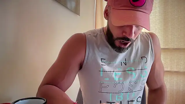 romeolovedark online show from March 13, 2:44 pm