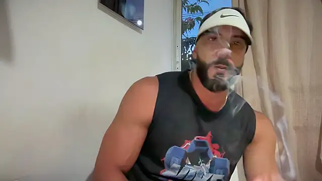 romeolovedark online show from April 7, 11:06 pm