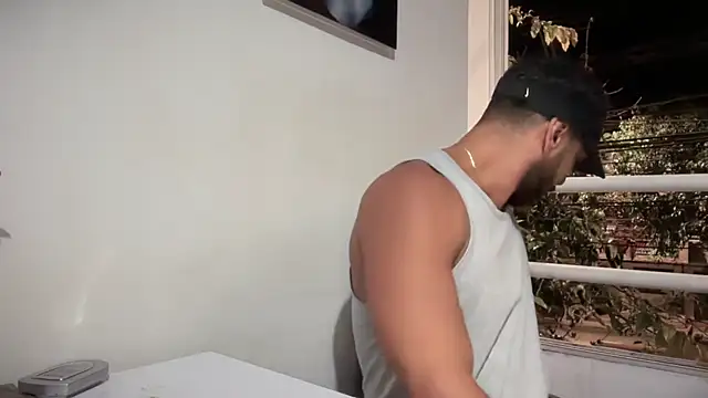 romeolovedark online show from November 26, 5:51 am