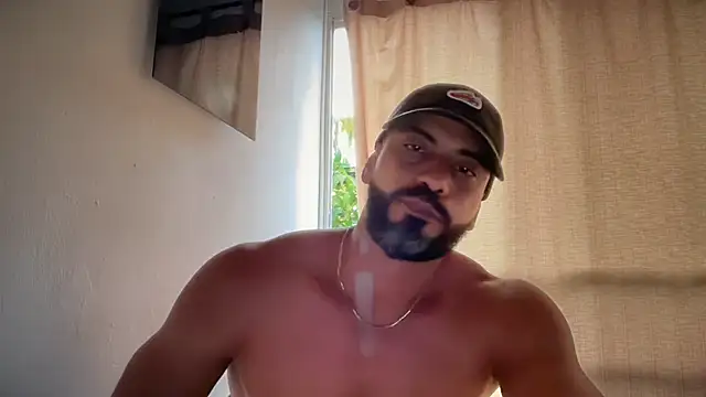 romeolovedark online show from February 13, 9:15 pm