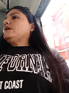 laura dirtyhot online show from March 18, 3:35 pm