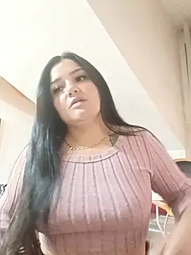 laura dirtyhot online show from October 20, 8:09 pm