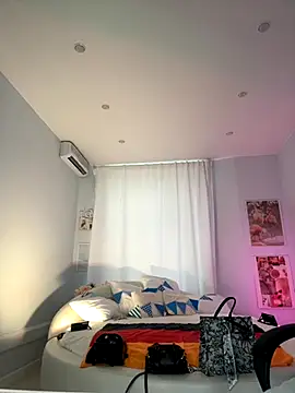 Snapshot of IvyHoney chatting on October 7, 10:38 am IvyHoney online show from October 7, 10:38 am