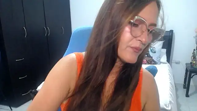 Xiimen online show from May 22, 9:13 pm