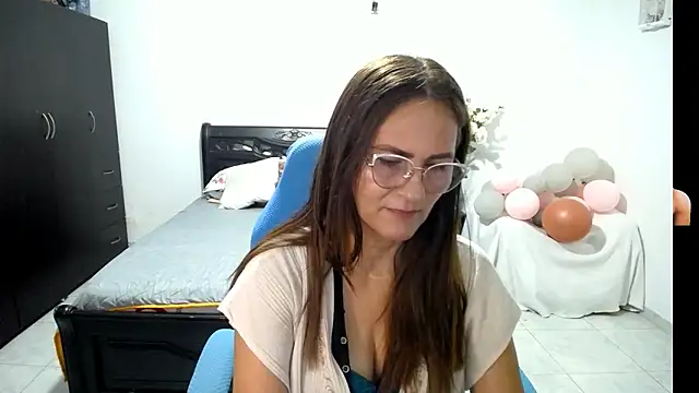 Xiimen online show from September 17, 10:01 pm