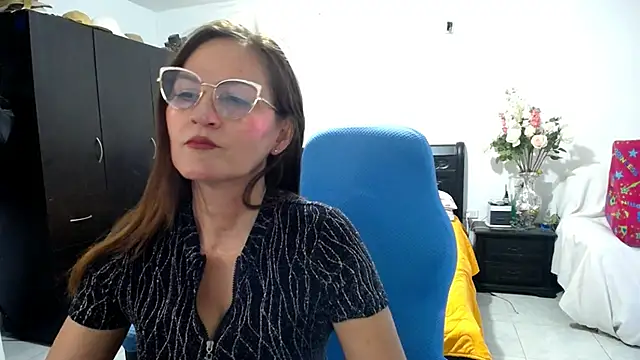 Xiimen online show from October 16, 10:07 pm