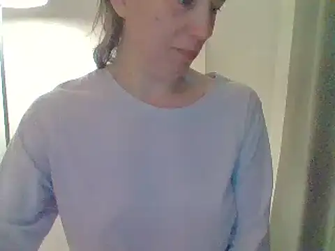 Moi Lina online show from June 13, 11:56 pm