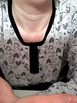 Moi Lina online show from April 12, 1:58 pm