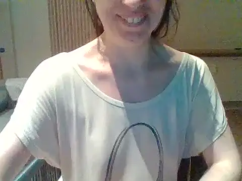 Snapshot of Moi_Lina chatting on July 24, 9:00 pm Moi Lina online show from July 24, 9:00 pm