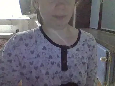 Moi Lina online show from December 1, 12:33 am
