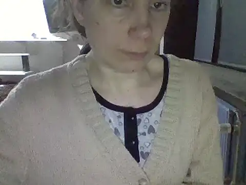 Moi Lina online show from February 5, 9:29 pm