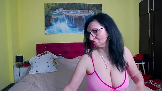 AlexaMorreno online show from June 9, 8:10 pm