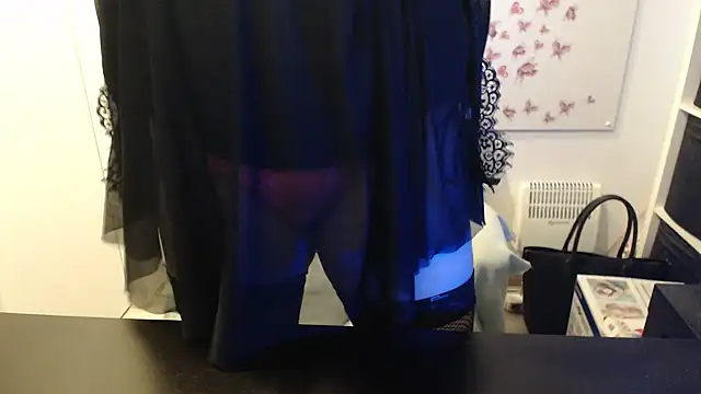 Sexy-Nikki online show from March 5, 9:06 am