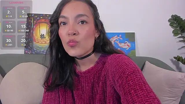 Snapshot of TIFFANYRUSSO chatting on February 23, 5:41 am TIFFANYRUSSO online show from February 23, 5:41 am