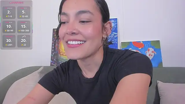 Snapshot of TIFFANYRUSSO chatting on February 12, 5:40 am TIFFANYRUSSO online show from February 12, 5:40 am