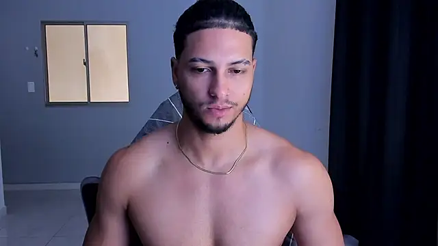 Kris Khalifa69 online show from March 9, 12:30 pm