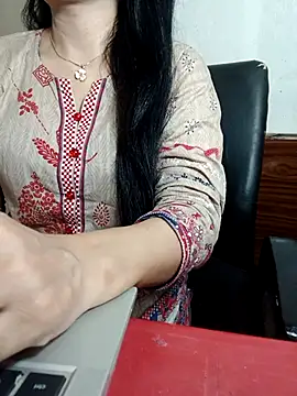 Chanchal--Navya online show from April 25, 6:16 pm