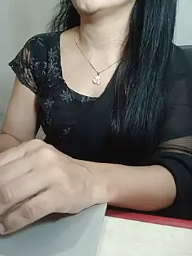 Snapshot of Chanchal--Navya chatting on June 14, 6:31 pm Chanchal--Navya online show from June 14, 6:31 pm